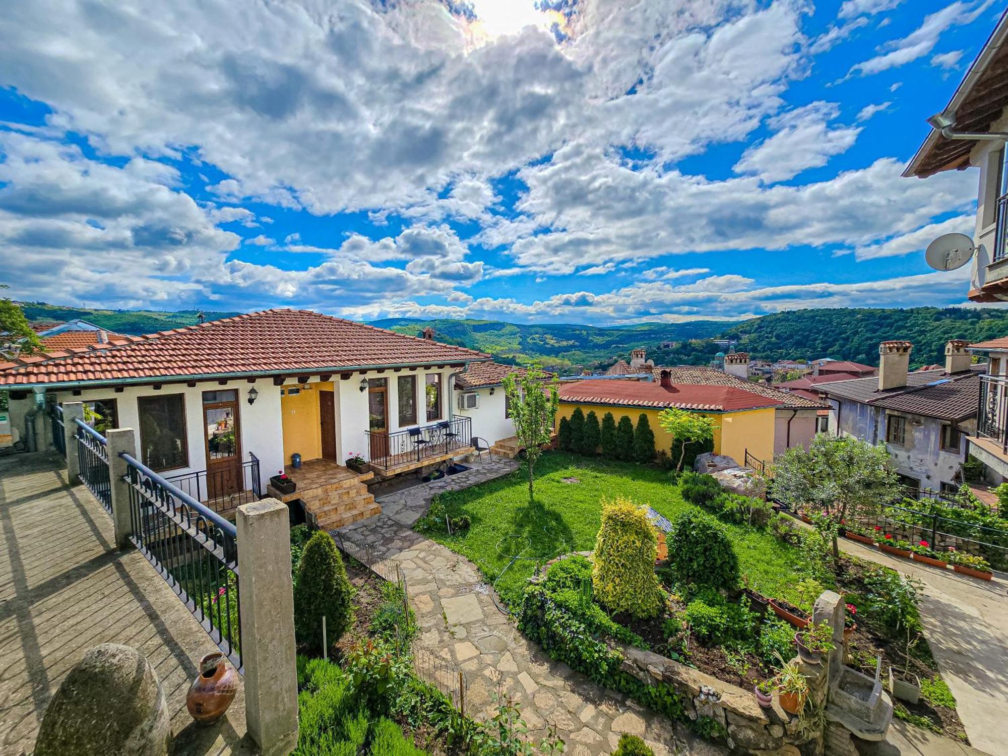 Family Hotel "Slavianska Dusha" Veliko Tarnovo Eksteriør billede